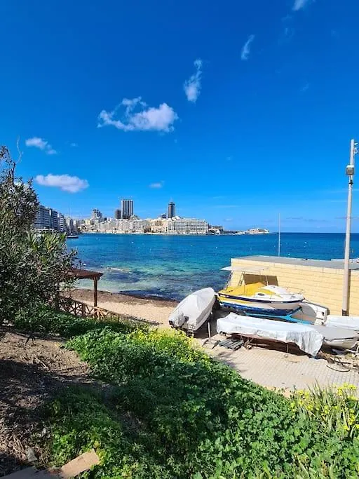 Cozy Inside.City & Beach Outside Lägenhet Sliema 0*,